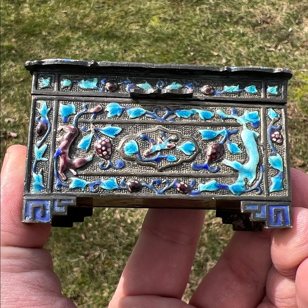 Antique Chinese Silver Plated Blue Purple Enamel Stamp Box Trinket Box - Picture 13 of 17